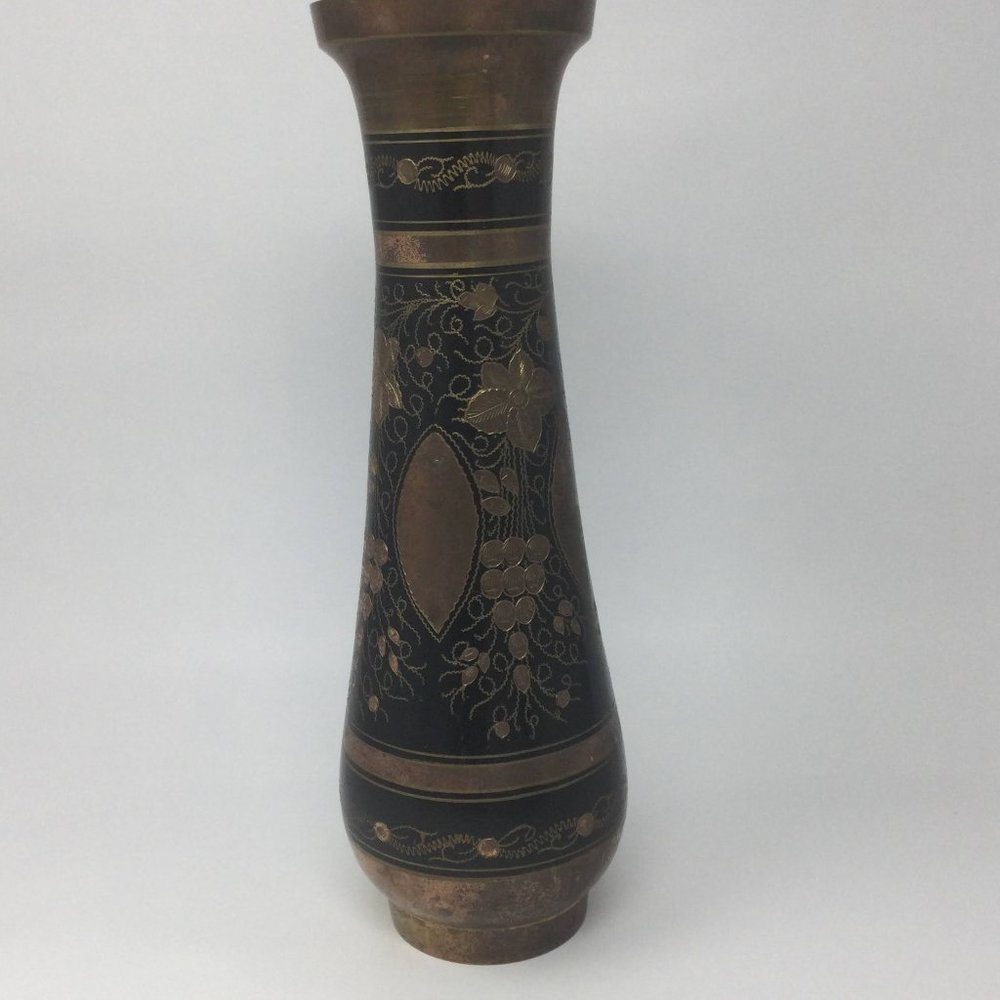 Copper Decorative Vase Vintage Hand Etched India - Picture 2 of 16